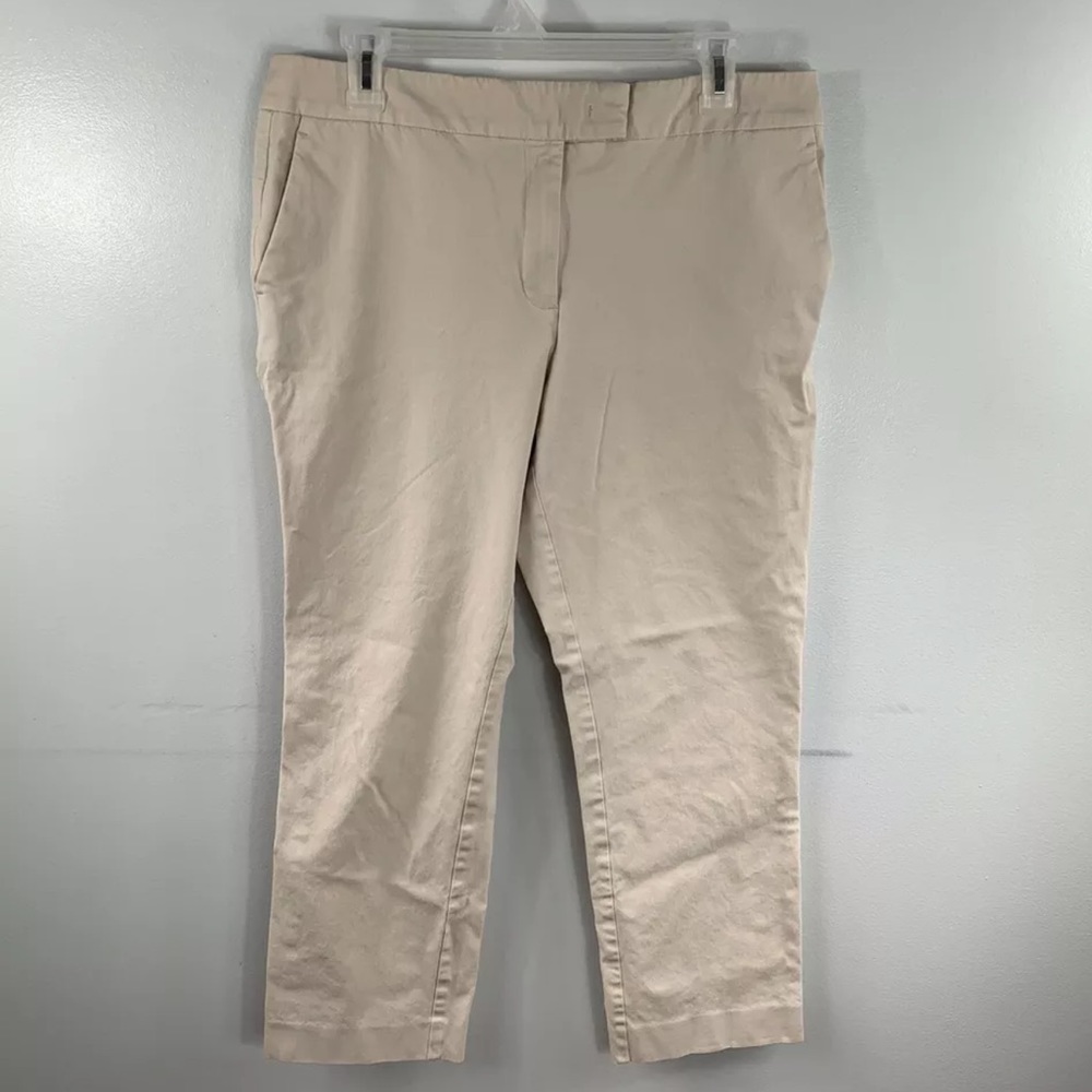 Ann Taylor Signature Crop Khaki Trousers Slacks 10